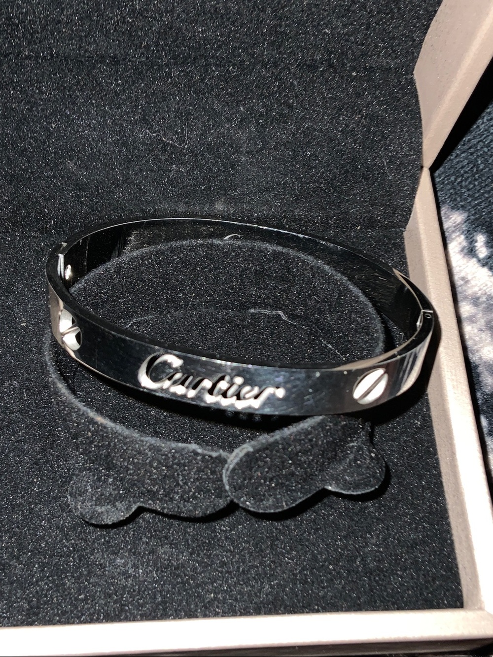 Silver Tone fashion Bangle